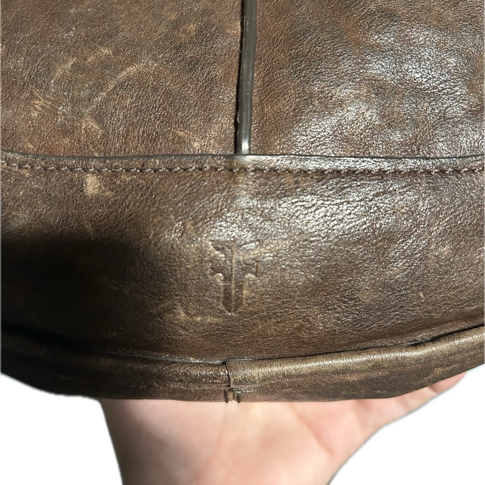 Frye Lucy crossbody in brown leather